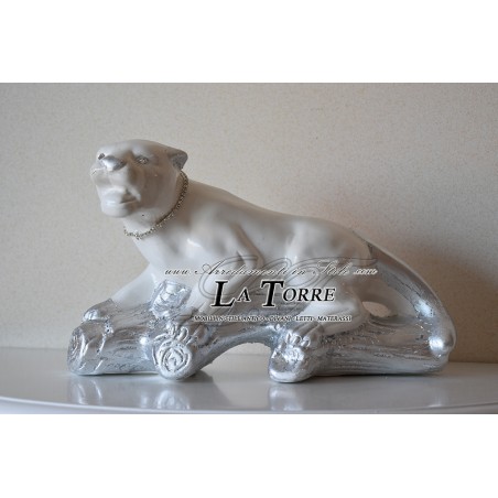 Keramik-Tierstatue, weißer Panther, silberfarben, wild, auf einem Ast, Swarovski H20 PR26