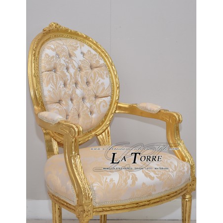 Barocker Cordelia-Sessel mit Armlehnen, Louis-XV-Sessel, elfenbeinfarbener Damaststoff, Swarovski Ar5457
