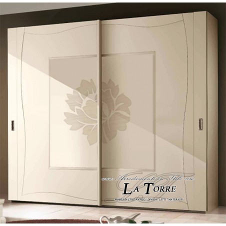 Modern classic Chanel 4 sliding door wardrobe in wood with pink painting decoration