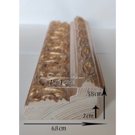 Perforated frame rod Picture in gold wood customized size 313