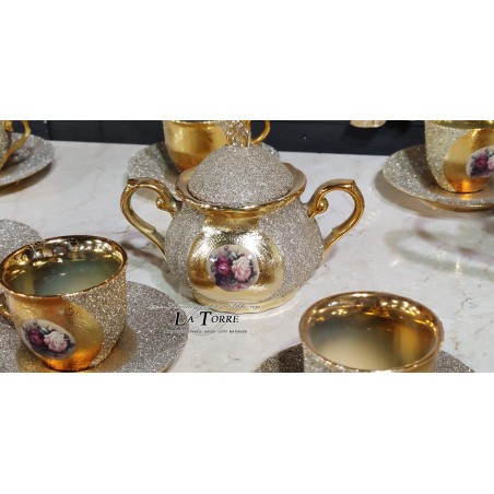 27-teiliges Kaffee- und Teeservice, Porzellan, Silber, Gold, Teekanne, Tassen, Untertassen, Zuckerdose