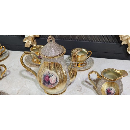 27-teiliges Kaffee- und Teeservice, Porzellan, Silber, Gold, Teekanne, Tassen, Untertassen, Zuckerdose