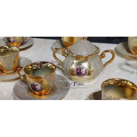 27-teiliges Kaffee- und Teeservice, Porzellan, Silber, Gold, Teekanne, Tassen, Untertassen, Zuckerdose