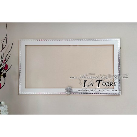 Cornice classica bianca e argento moderna su misura legno Dea Capri