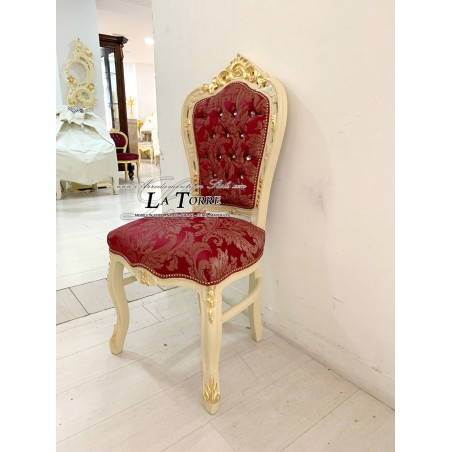 Sessel im Stil Louis XV, elfenbeinfarbenes und goldfarbenes Holz, roter Damaststoff, Swarovski AL1826
