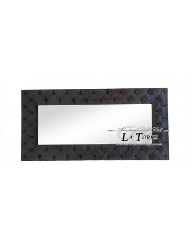 Classic mirror with capitonné frame in velvet or eco-leather in any color in the Baroque style