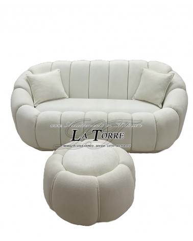 Klassisch-modernes 3- oder 2-Sitzer-Sofa aus beigefarbenem Samt (Schalenform) TR04