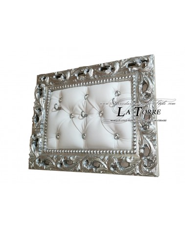 Tufted frame key holder keychain emptied pockets baroque Silver white eco-leather Swarovski Gm224C