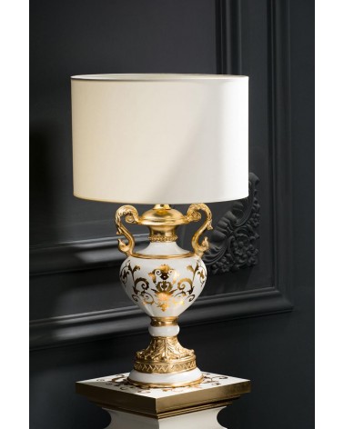 Klassische Tischleuchte, 80 cm, goldfarbener Keramiklampenschirm, Ornament VI01