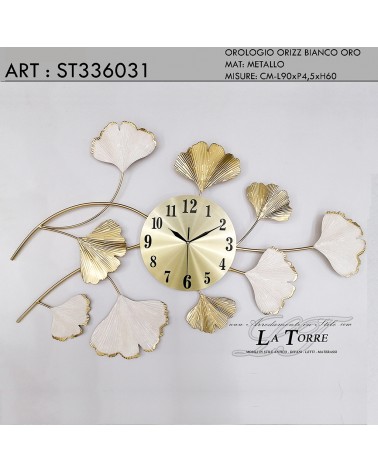 ST336031 Moderne Wanduhr mit Blütenblattmuster in Weiß und Gold