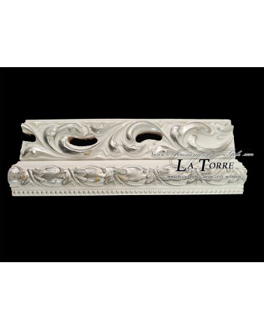 Cornice Barocca Classica Traforata su Misura in Legno Bianco e Argento – MBA