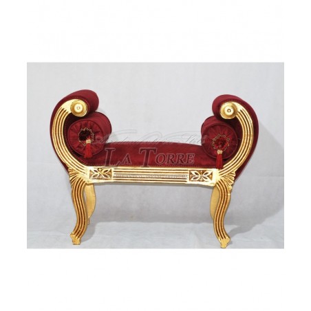 Tagesbettsofa, chinesische Bank, goldfarbener Samt, burgunderrote Swarovski-Kristalle AR079