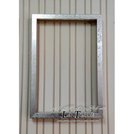 Cornice classica moderna su misura quadro legno argento o oro Cubotto 388
