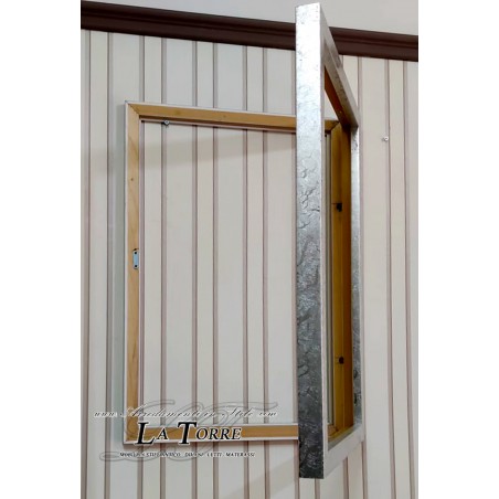 Klassisch-moderner, maßgefertigter Holzrahmen in Silber oder Gold Cubotto 388
