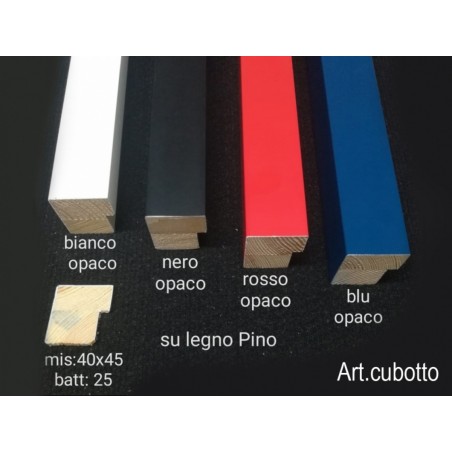 Cornice classica moderna quadro su misura legno Cubotto