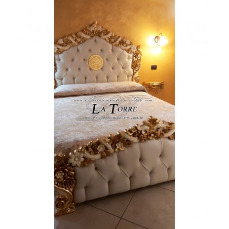 Letto Matrimoniale Dea Medusa contenitore ecopelle Barocco legno foglia oro PILISSENA