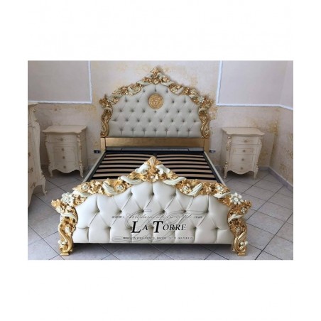Letto Matrimoniale Dea Medusa contenitore ecopelle Barocco legno foglia oro PILISSENA