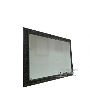 Vetrina sospesa da parete con ante in vetro stile Barocco cornice classica portabottiglie su misura VTD621N