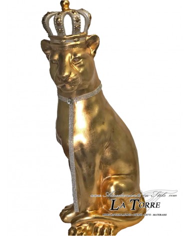 Keramische Tierstatue, Skulptur, Löwin, Elfenbeinkrone, Blattgold, Swarovski-Kristalle, Höhe 100 cm, PR02