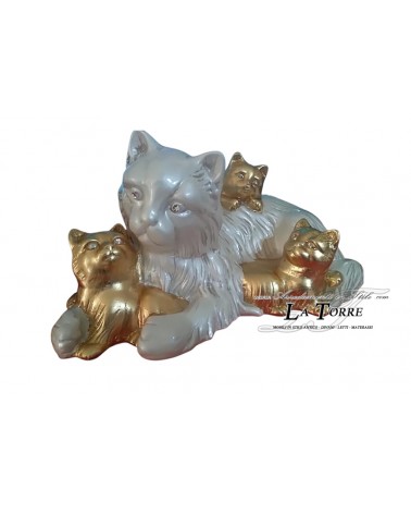 Statue sculpture mother Persian cat kittens white gold leaf animals ceramic PR20
