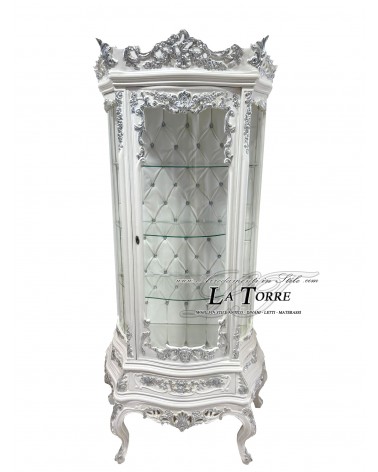 Barocke, weiße, geschwungene Vitrine mit Swarovski-Kristallen und Capitonné-Innenausstattung – Klassischer Luxusstil AL3644
