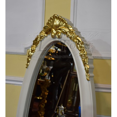 Elisabette baroque style floor standing mirror in ivory and gold in carved wood