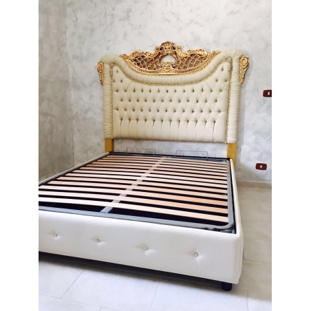 Letto Matrimoniale Barocco legno massello foglia oro argento o patinato qualsiasi colore Impero
