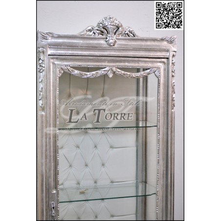 Louis XV Barock-Glasvitrine, Silber, weißes Kunstleder, Swarovski-Kristalle AL7282