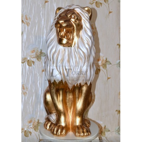 Keramik-Tierstatue, Löwe mit offenem Maul, perlmuttweiß, Blattgold, Swarovski-Kristalle, H70 cm, PR13