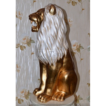 Keramik-Tierstatue, Löwe mit offenem Maul, perlmuttweiß, Blattgold, Swarovski-Kristalle, H70 cm, PR13